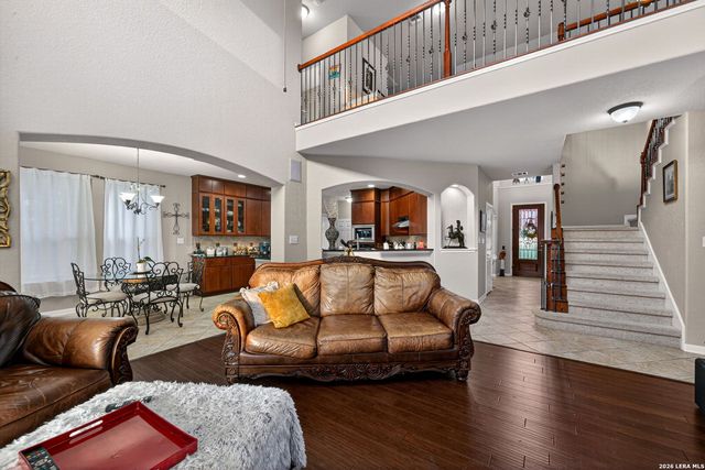 314 Hoskins, Boerne, TX 78006