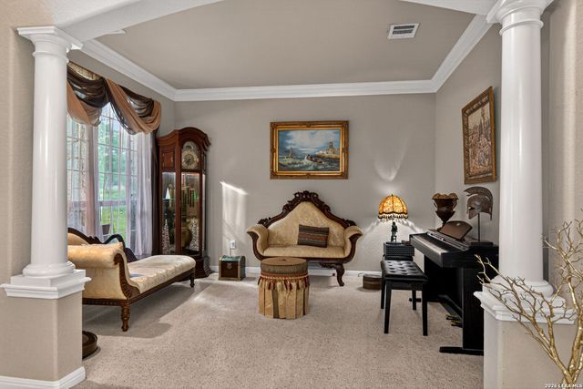 314 Hoskins, Boerne, TX 78006