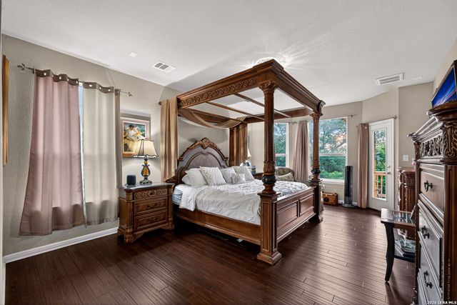 314 Hoskins, Boerne, TX 78006
