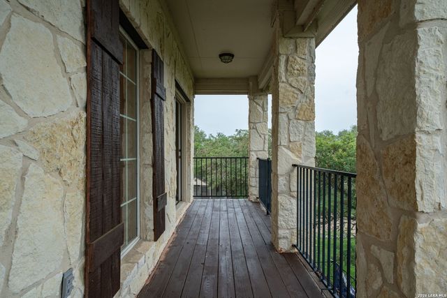 314 Hoskins, Boerne, TX 78006