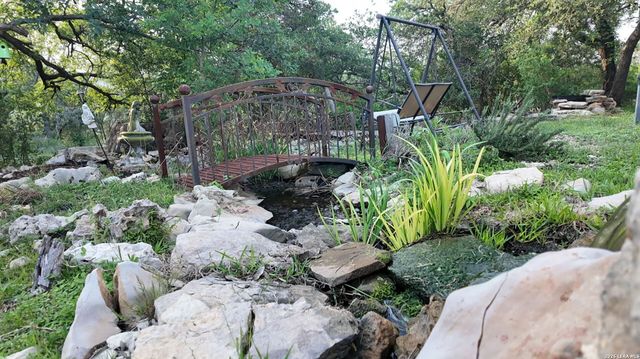 314 Hoskins, Boerne, TX 78006