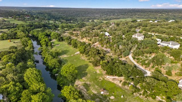 314 Hoskins, Boerne, TX 78006