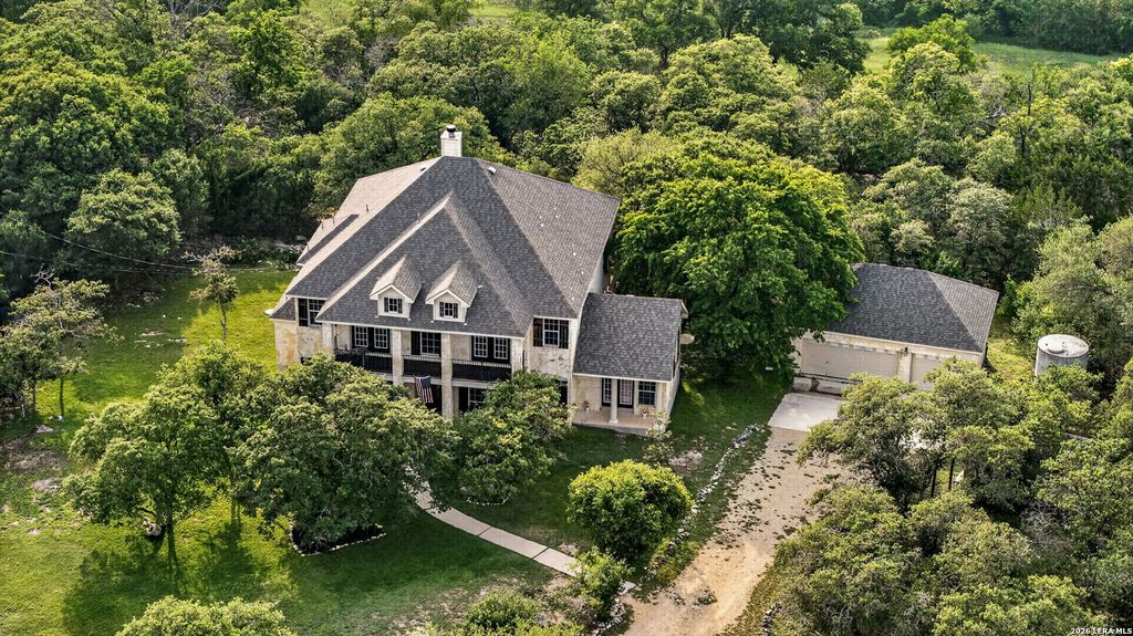 314 Hoskins, Boerne, TX 78006
