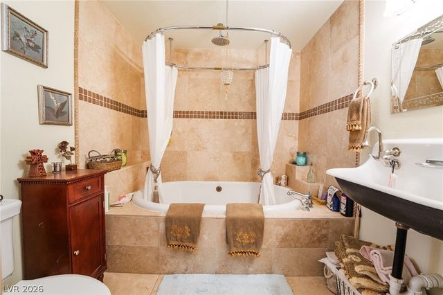 2850 Preciso Lane, Henderson, NV 89074