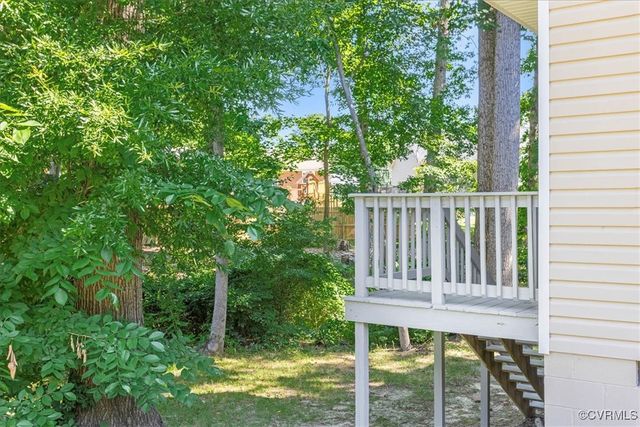 112 E Highland Ct, Colonial Heights, VA 23834