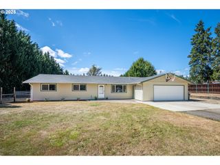 88686 Lynette Ln, Veneta, OR 97487