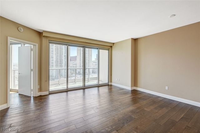 222 Karen Avenue 1705, Las Vegas, NV 89109