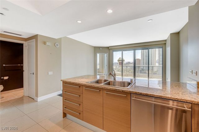 222 Karen Avenue 1705, Las Vegas, NV 89109