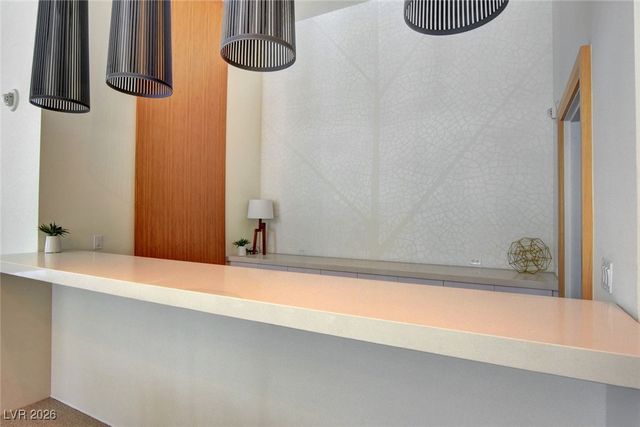 222 Karen Avenue 1705, Las Vegas, NV 89109