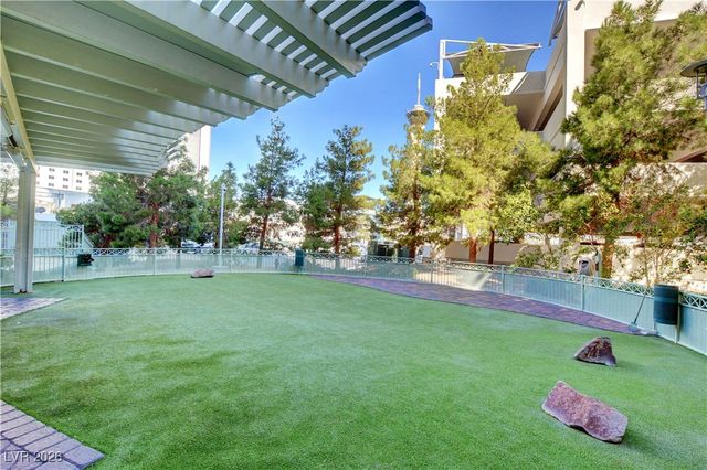 222 Karen Avenue 1705, Las Vegas, NV 89109