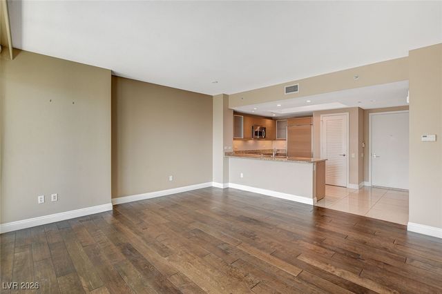 222 Karen Avenue 1705, Las Vegas, NV 89109