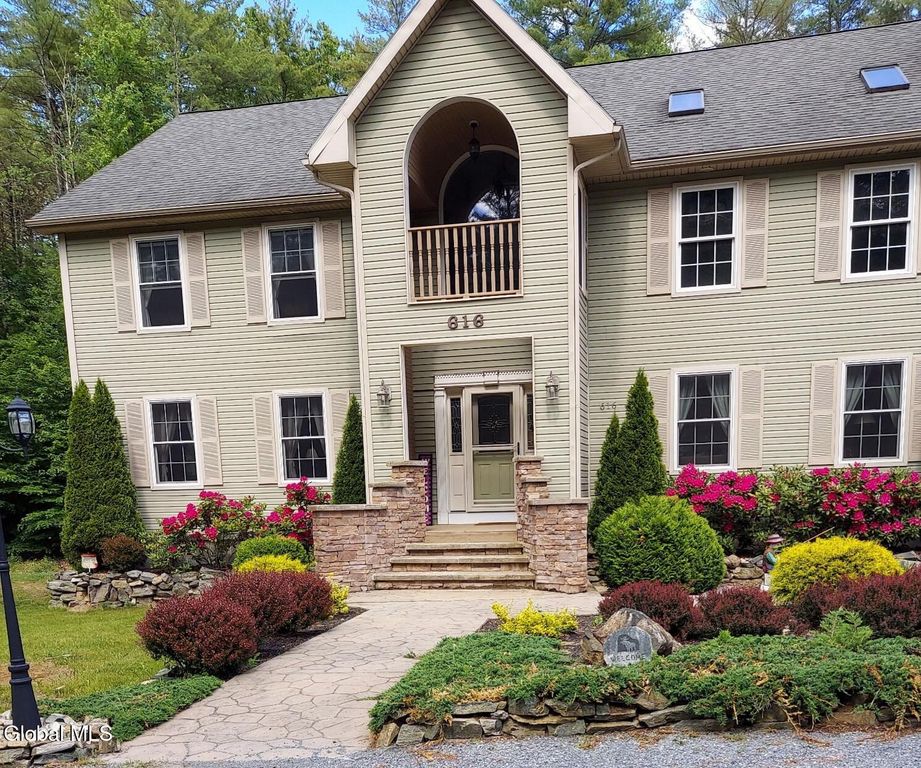 616 County Road 24, Corinth, NY 12822