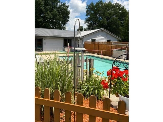 6516 Popp Road, Fort Wayne, IN 46845