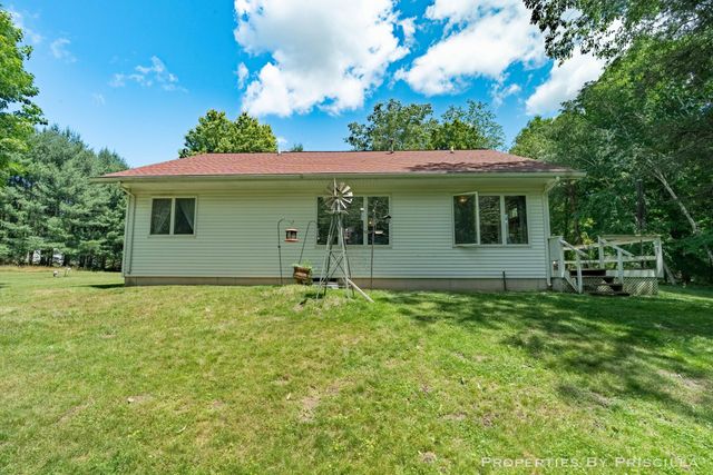 6635 Vinton Avenue Nw, Alpine Twp, MI 49321