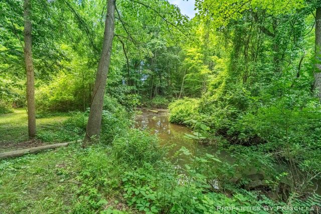 6635 Vinton Avenue Nw, Alpine Twp, MI 49321