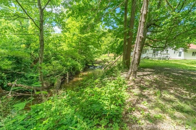 6635 Vinton Avenue Nw, Alpine Twp, MI 49321