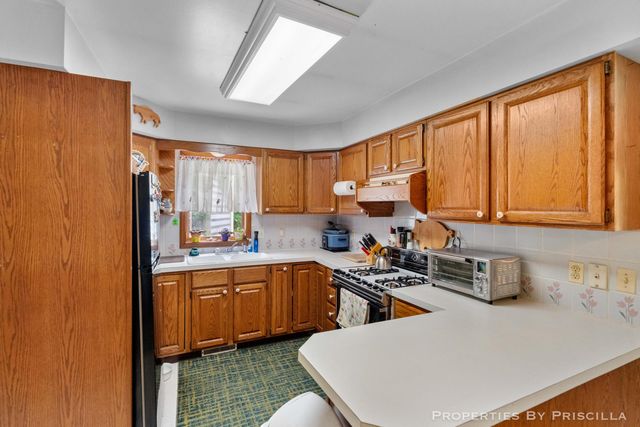 6635 Vinton Avenue Nw, Alpine Twp, MI 49321