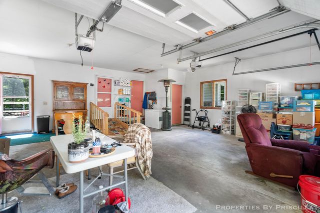 6635 Vinton Avenue Nw, Alpine Twp, MI 49321