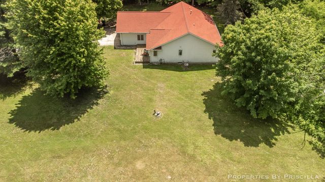 6635 Vinton Avenue Nw, Alpine Twp, MI 49321