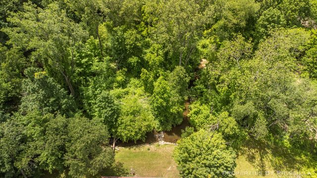 6635 Vinton Avenue Nw, Alpine Twp, MI 49321
