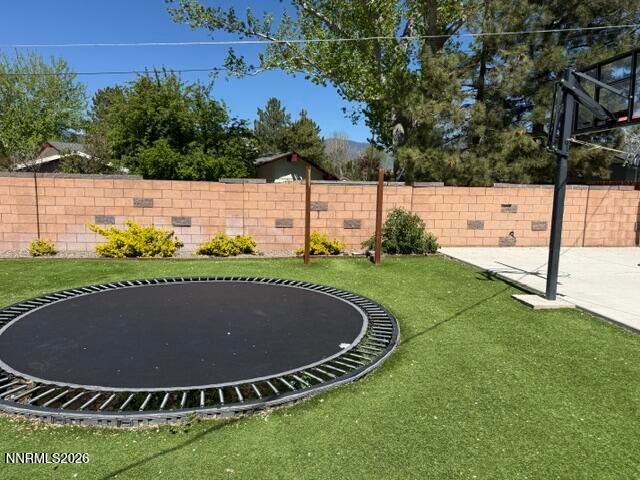 1588 Eighth St, Minden, NV 89423