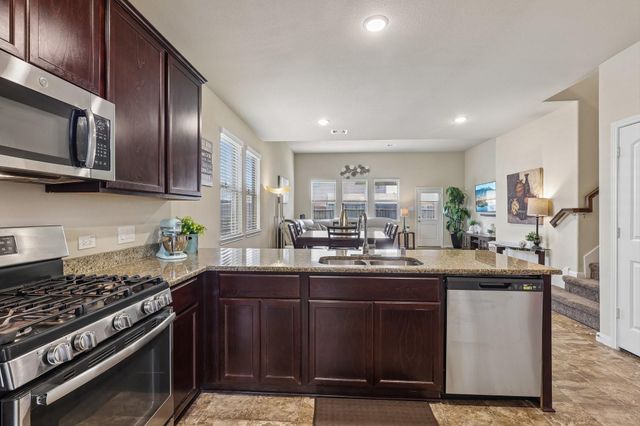 6110 Carpenters Cove Lane, Houston, TX 77049