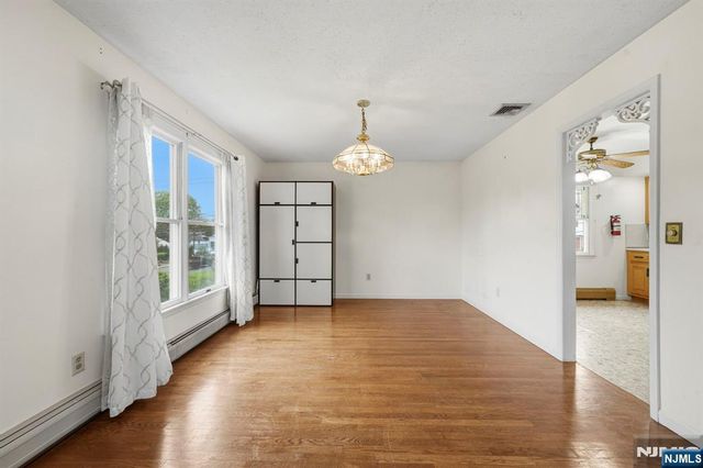 433 Tappan Road, Northvale, NJ 07647