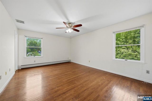 433 Tappan Road, Northvale, NJ 07647