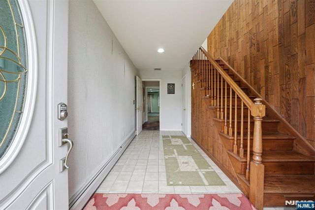433 Tappan Road, Northvale, NJ 07647