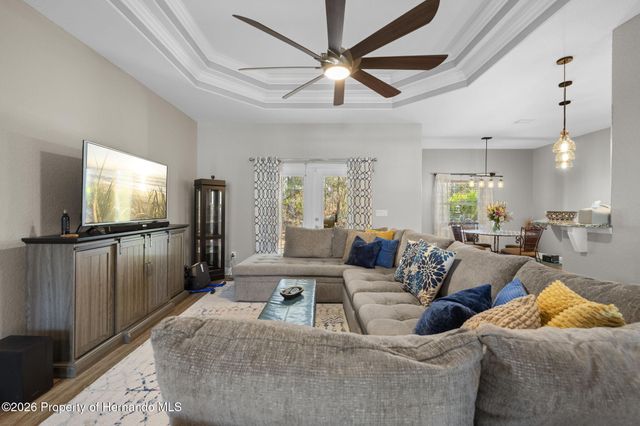 8104 Nightingale Road, Weeki Wachee, FL 34613