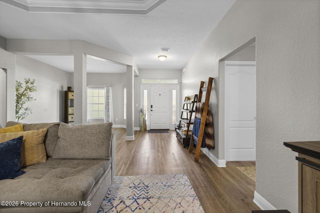 8104 Nightingale Road, Weeki Wachee, FL 34613