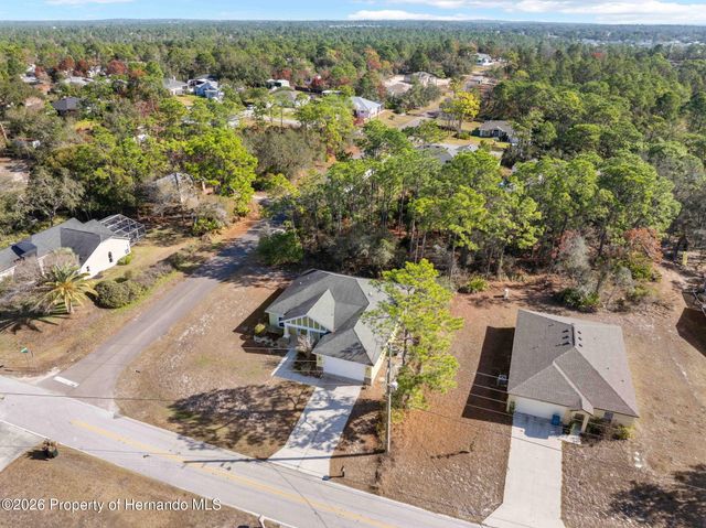 8104 Nightingale Road, Weeki Wachee, FL 34613