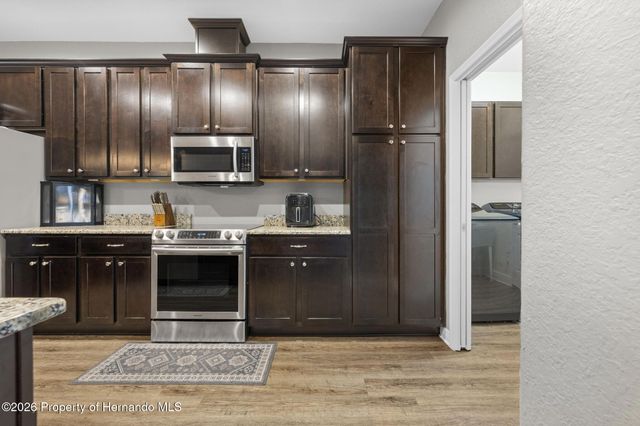 8104 Nightingale Road, Weeki Wachee, FL 34613