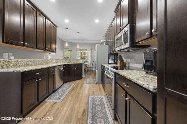 8104 Nightingale Road, Weeki Wachee, FL 34613