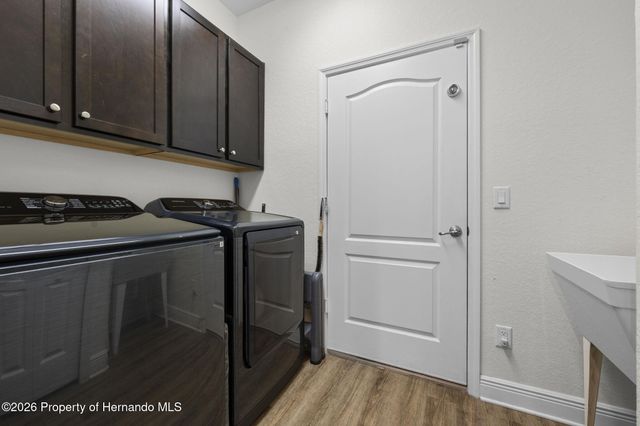 8104 Nightingale Road, Weeki Wachee, FL 34613