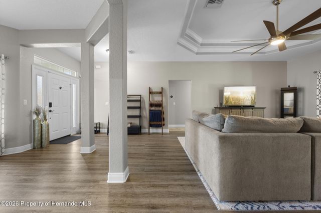 8104 Nightingale Road, Weeki Wachee, FL 34613