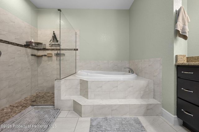 8104 Nightingale Road, Weeki Wachee, FL 34613