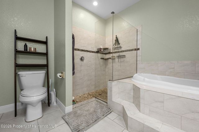 8104 Nightingale Road, Weeki Wachee, FL 34613