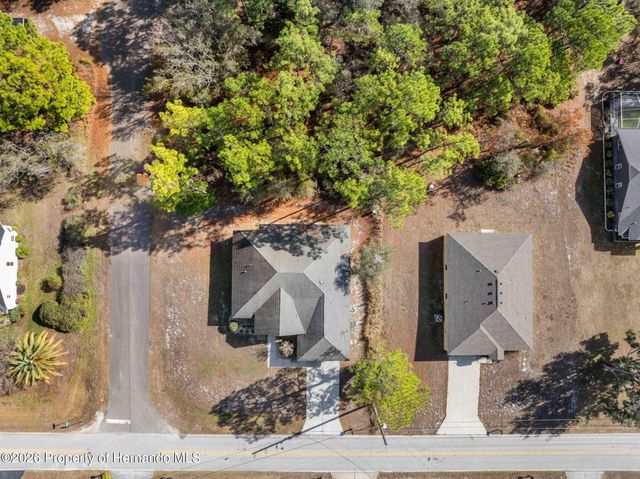 8104 Nightingale Road, Weeki Wachee, FL 34613