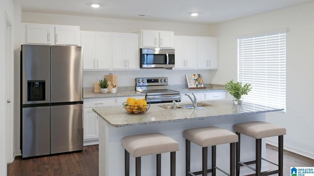 520 WAY STATION PLACE, Kimberly, AL 35091