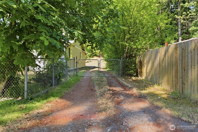 5305 Chicago Avenue SW, Lakewood, WA 98499