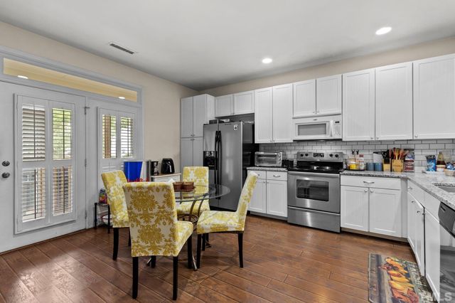 236 Duck Mill Circle, Cary, NC 27519