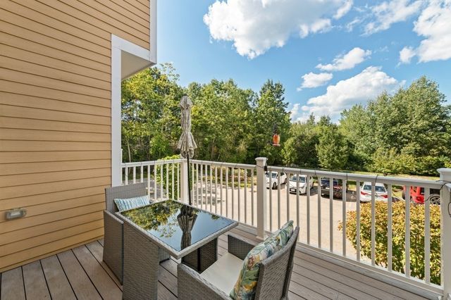 74 Meetinghouse Road 74, Norfolk, MA 02056