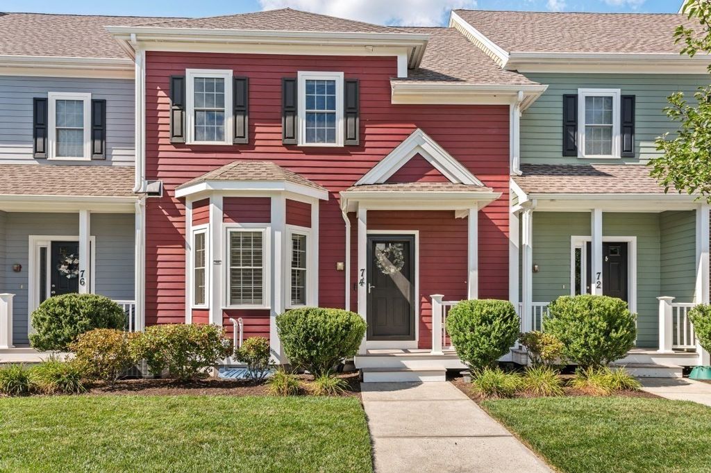 74 Meetinghouse Road 74, Norfolk, MA 02056