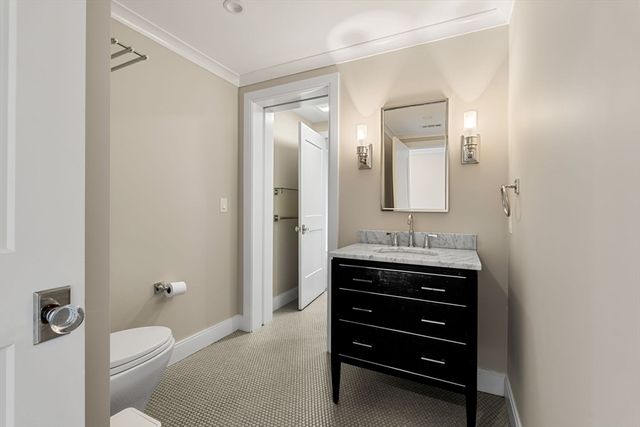 100 State St 8, Boston, MA 02109