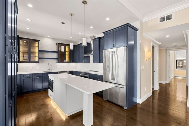 100 State St 8, Boston, MA 02109