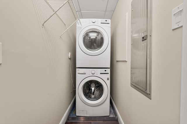 100 State St 8, Boston, MA 02109