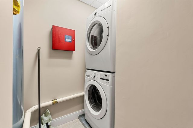 100 State St 8, Boston, MA 02109