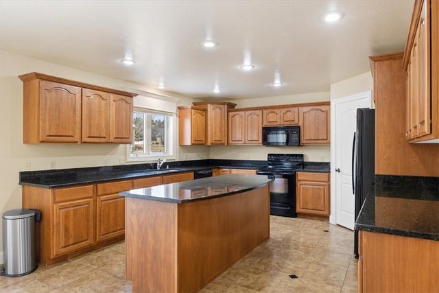 6229 Sandalwood Drive, Billings, MT 59106