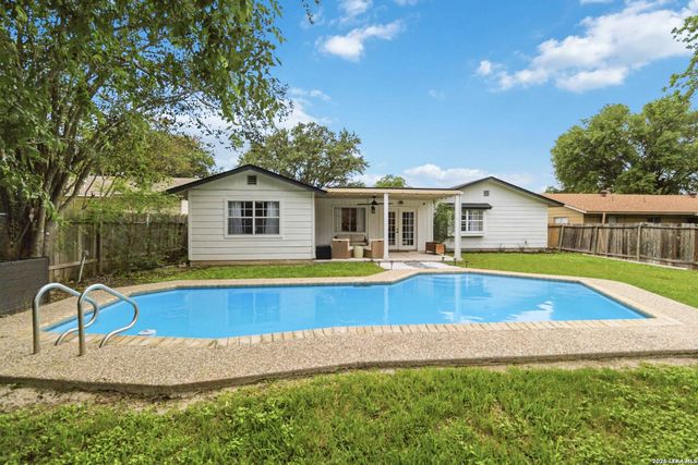 1734 TIMBER OAK ST, San Antonio, TX 78232